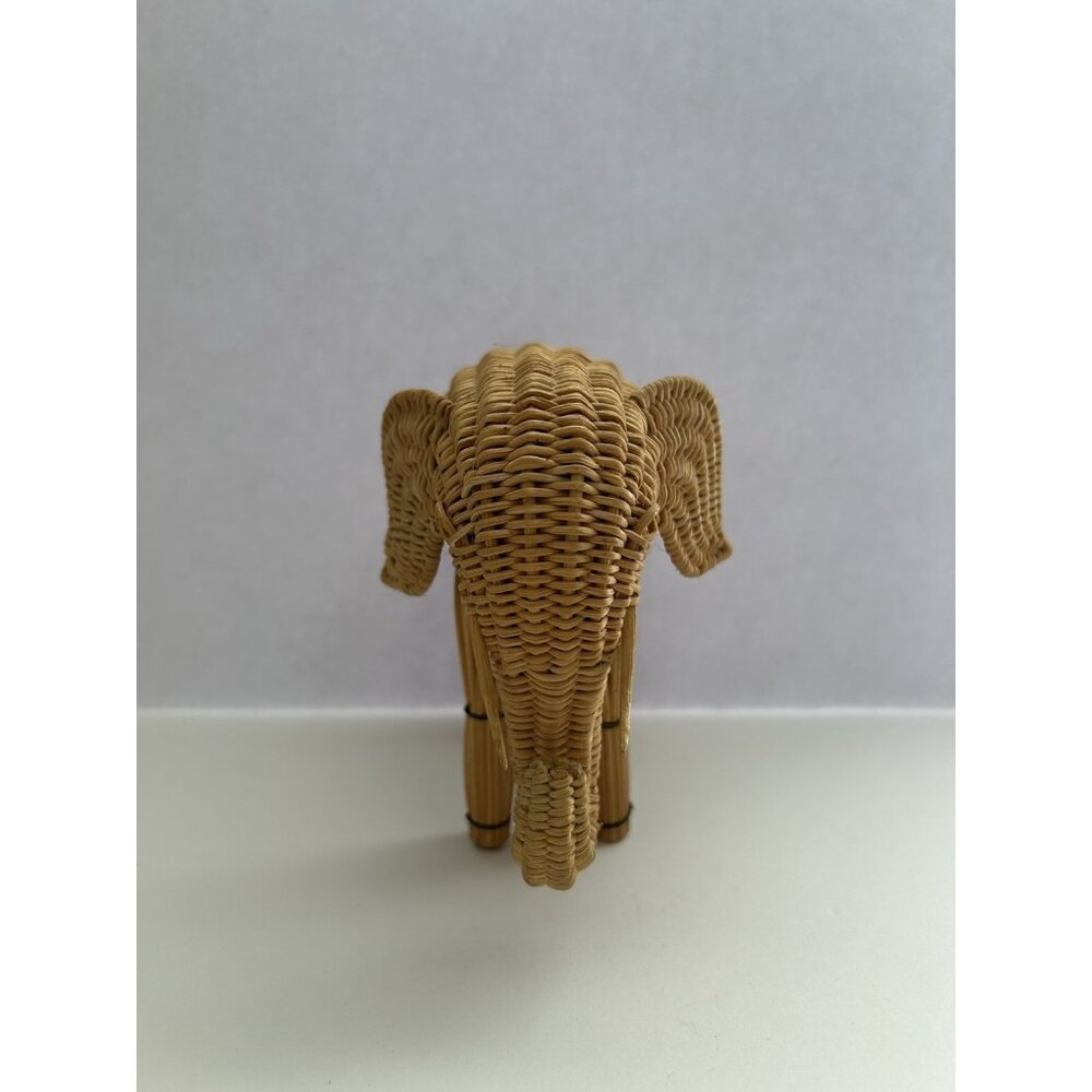Vintage Wicker Elephant Statue Rattan Natural Handmade 7 inches x 5 1/2 inches - Picture 3 of 8